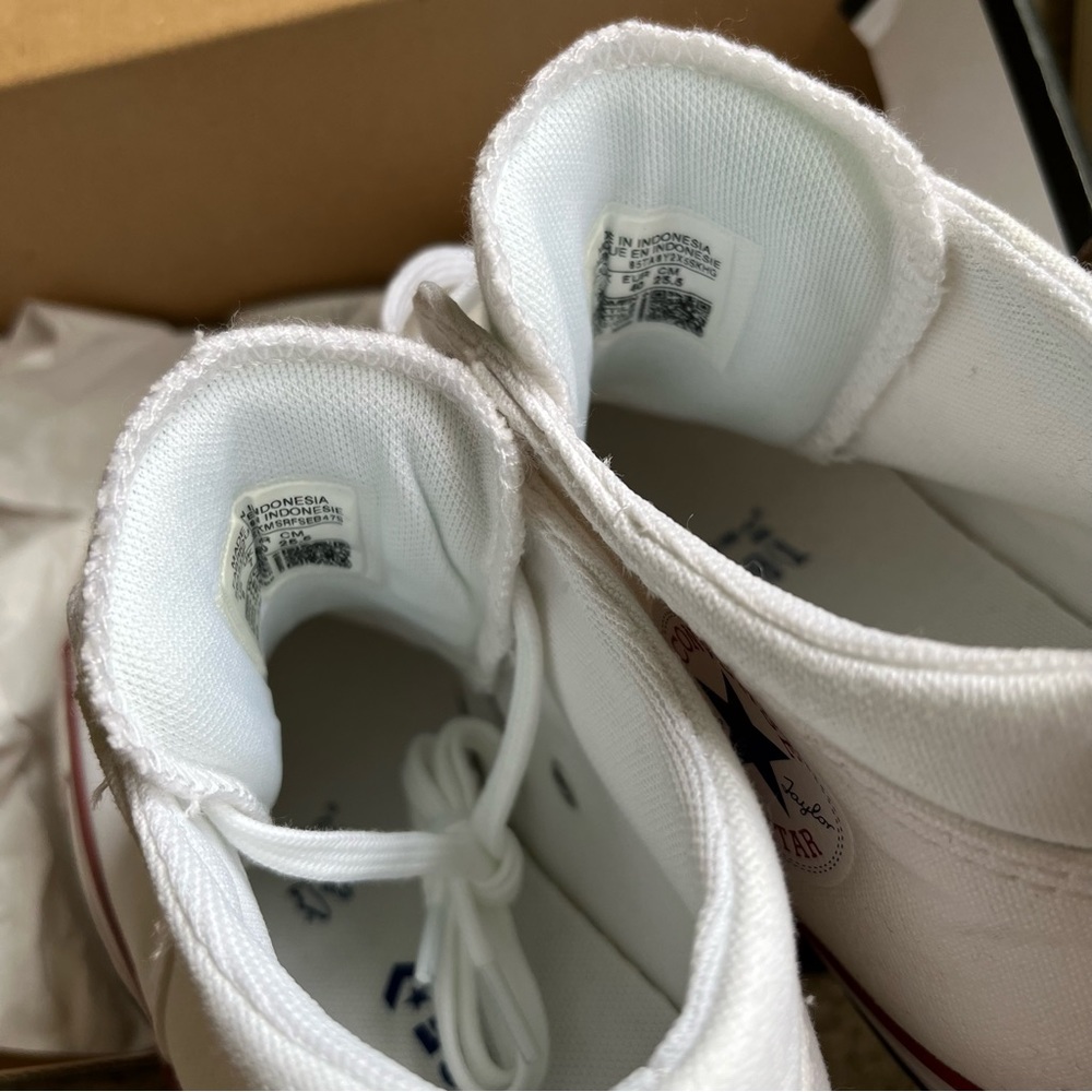 Converse Chuck Taylor All Star Madison Mid-Top Sneaker - Women's Size 9 - Picture 5 of 11